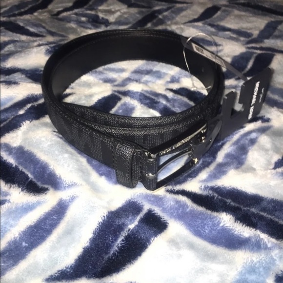Michael kors belt - Picture 1 of 2